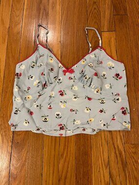 Gap x DÔEN Floral Cropped Cami Tank | Blue Pansy Print Red Trim | Size M | NWT